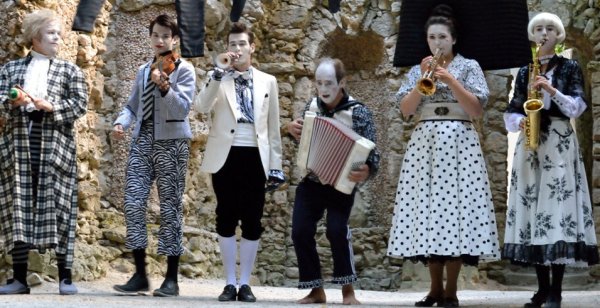 Der fliegende Arzt (2016): Oliver Hepp, René Carrié, Robert Eller, Katharina Leschinsky, Matthias Kählert