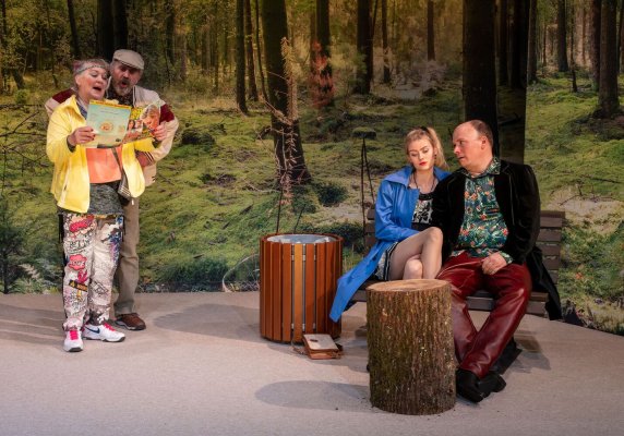 Die Quizkönigin (2022): Oliver Hepp, Frank Joseph Maisel, Conny Trapper, Jana Badewitz