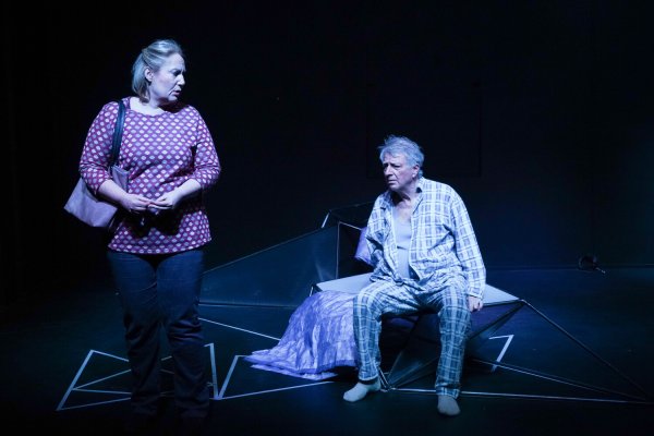 Vater (2021): Heike Hartmann, Wolfram Ster