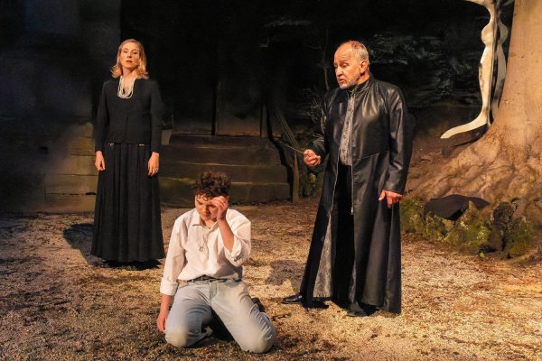 Romeo und Julia (2024): Claudia Stühle, Hans-Jürgen Honikel