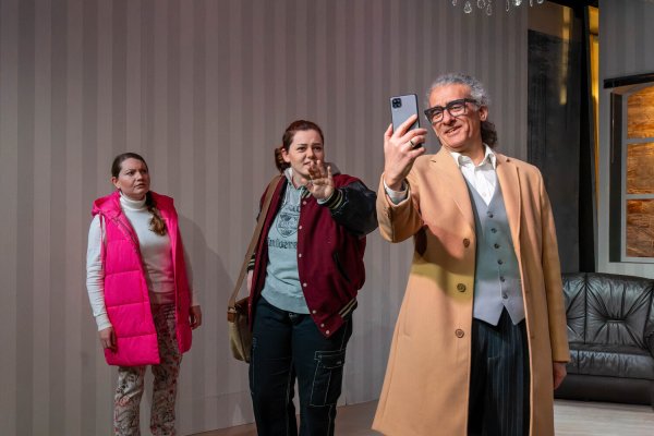 Alex Leschinsky, Levent Civan, Christina Huschke